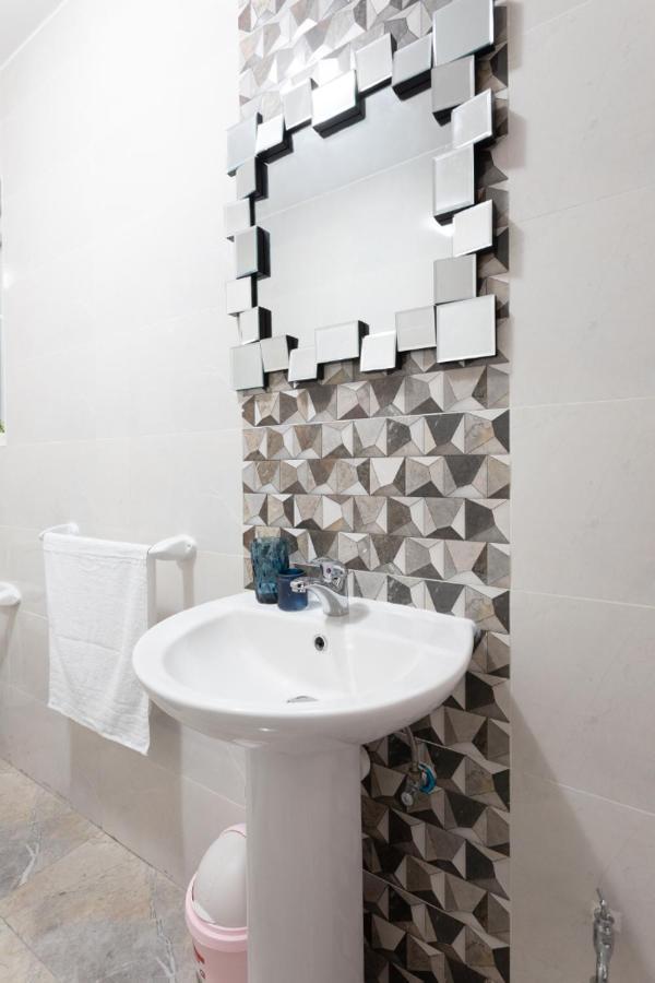 Homestay F3 3, Private Two Single Beds Shared Bathroom Msida